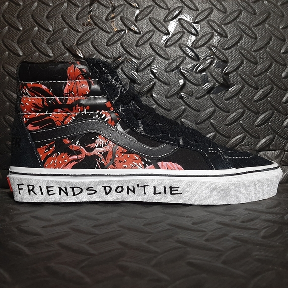 VANS Sk8-hi Reissue x Stranger Things "FRIENDS DON'T LIE" VN0A2XSBY09 size 8 - Picture 1 of 12